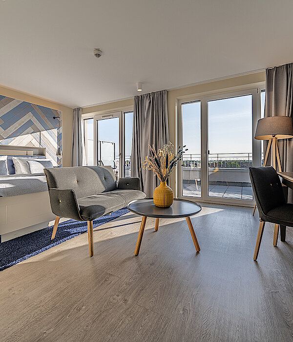 Rooms & Suites
