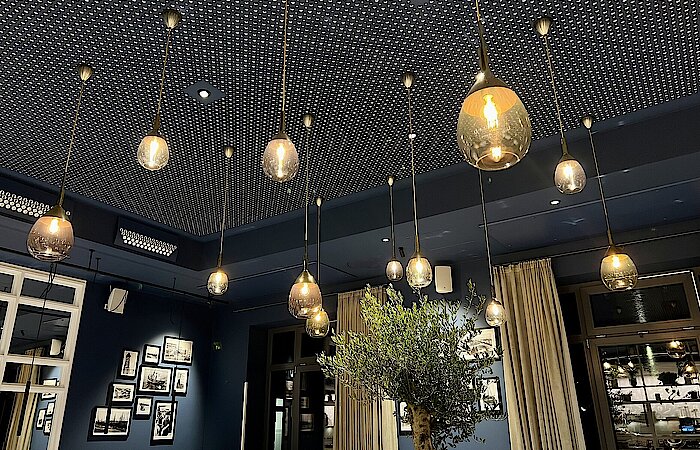 Die Decke des Restaurant Deichperle – neues Design in der Küstenperle Büsum
